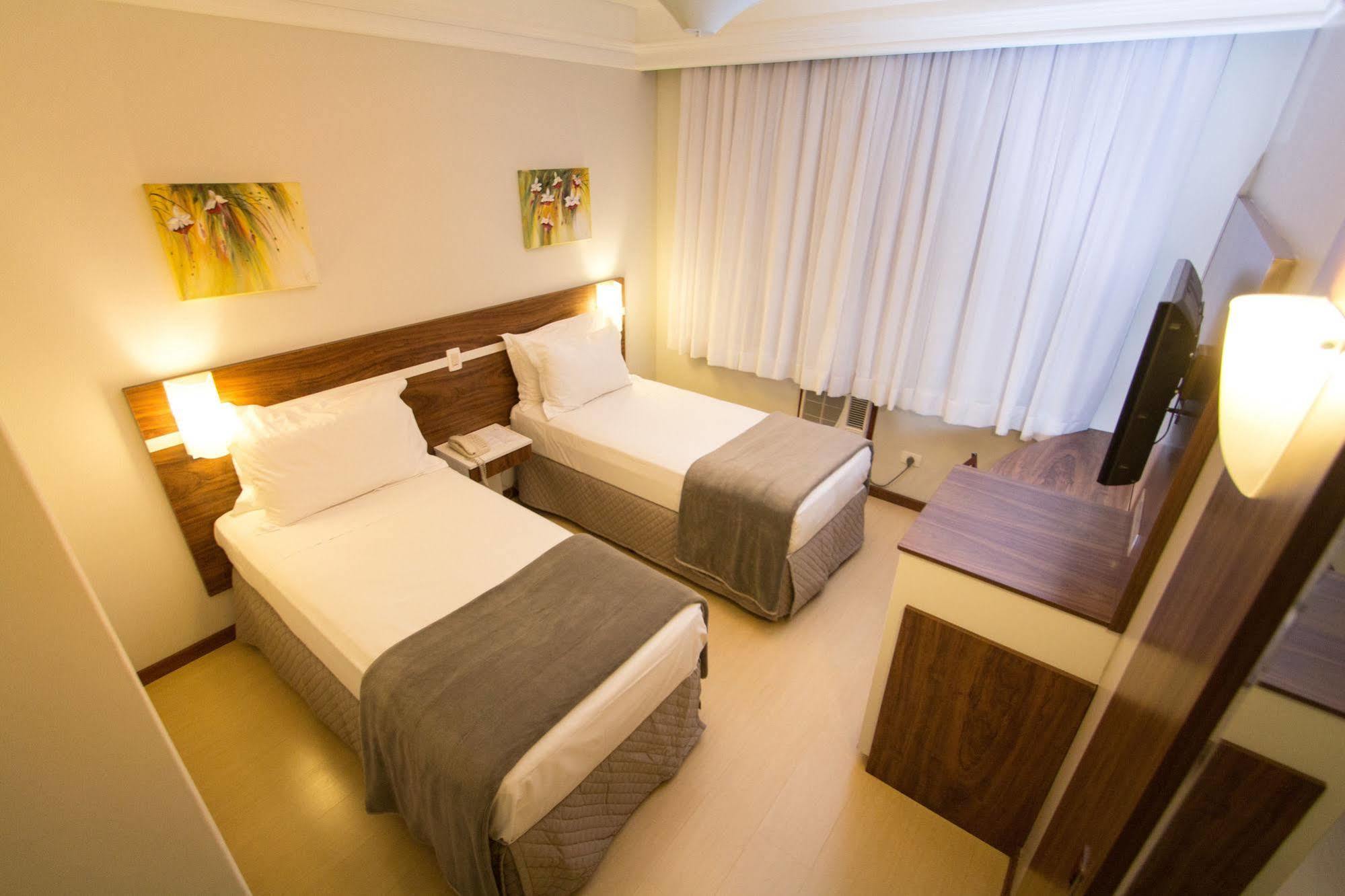 Hotel Princess Ponta Grossa  Buitenkant foto
