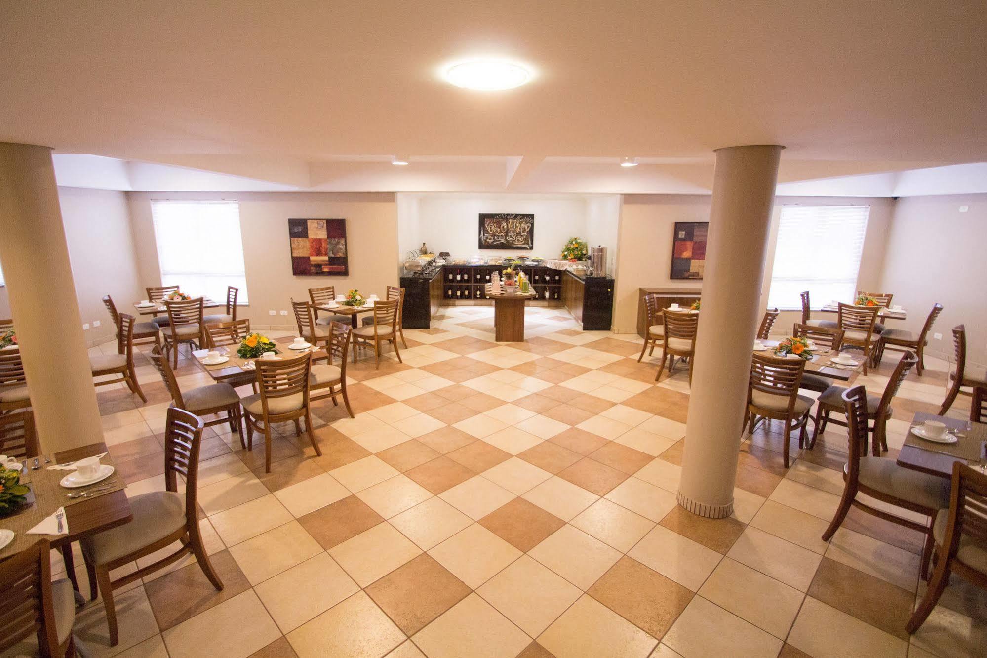 Hotel Princess Ponta Grossa  Buitenkant foto